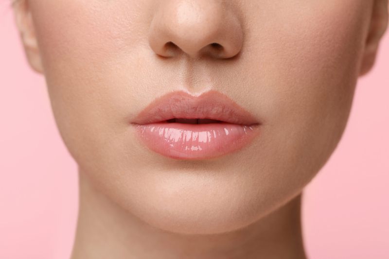 Lip Booster Berlin - natürliche Lippenpflege bei FAVE ästhetik